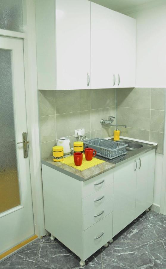 Manirosi 5 Apartment Subotica Buitenkant foto